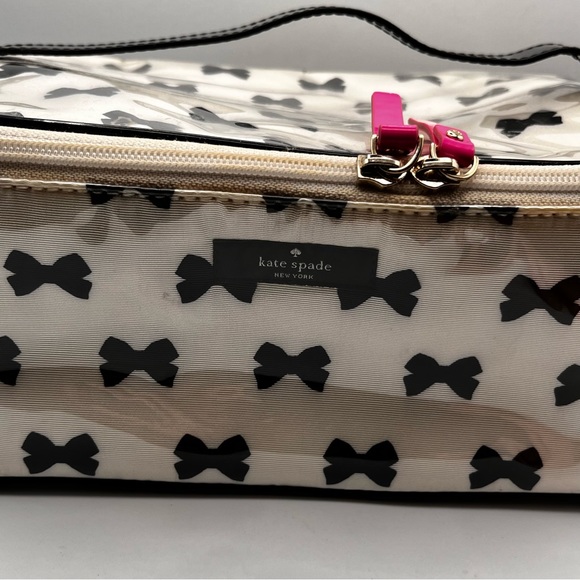 KATE SPADE VINYL COSMETIC TRAVEL CASE - Picture 11 of 14